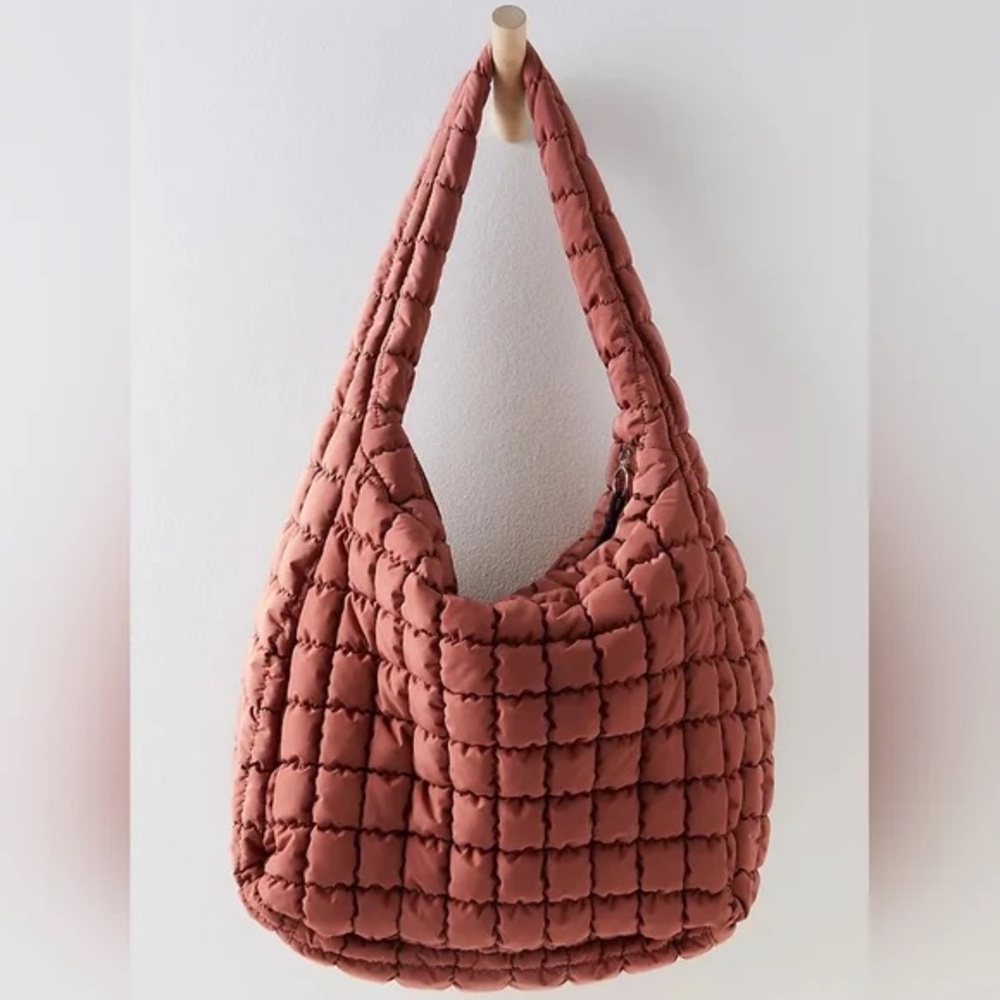 🌸NWOT🌸Free People Quilted Carryall in Dusty Rose